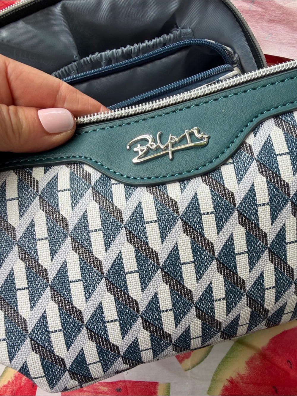 BOYATU ~ Teal Patterned Women's Cosmetic Bag 3 piece/ Travel Toiletry NWOT - Picture 4 of 8